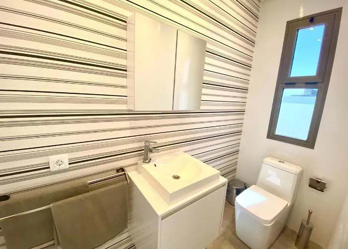 Celine Villa