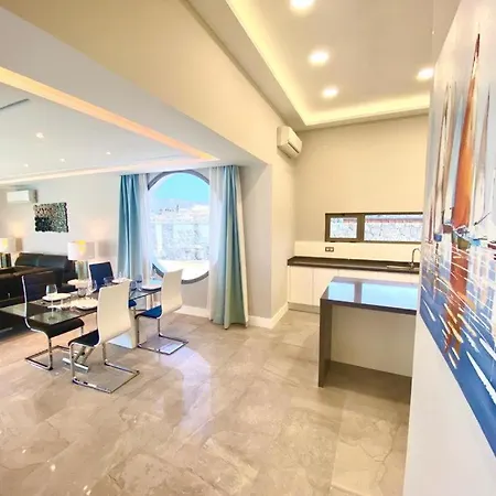 Celine Villa *